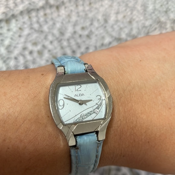 ALBA - Picture 2 of 4